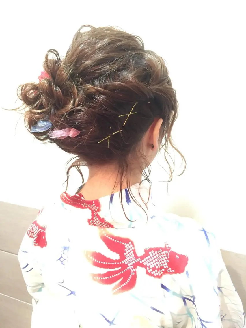 セミロング カラー パーマ ヘアアレンジ おくれ毛 可愛いを作る神 ナオヒロのヘアスタイル
