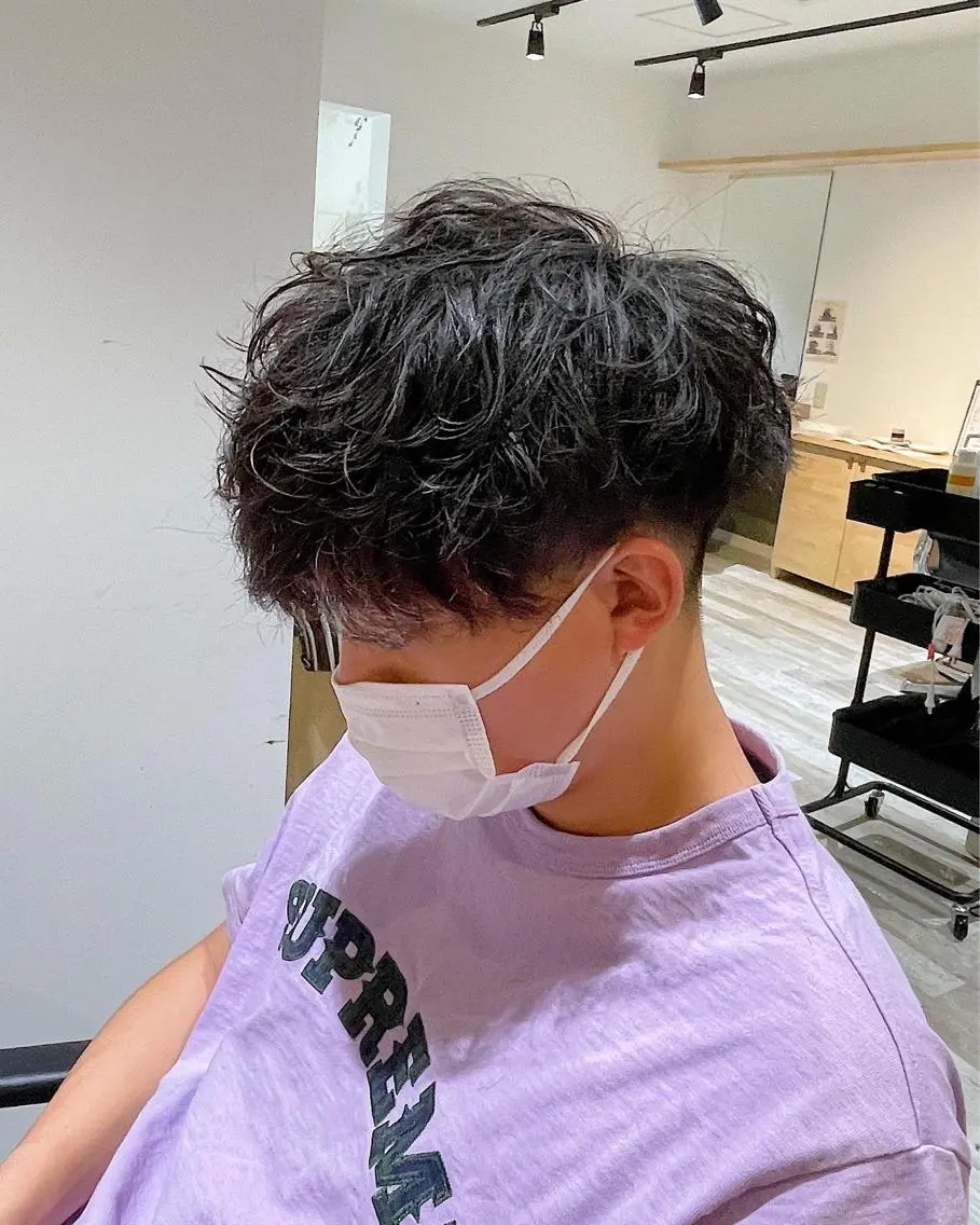 パーマ メンズ 升水 優太のヘアスタイル