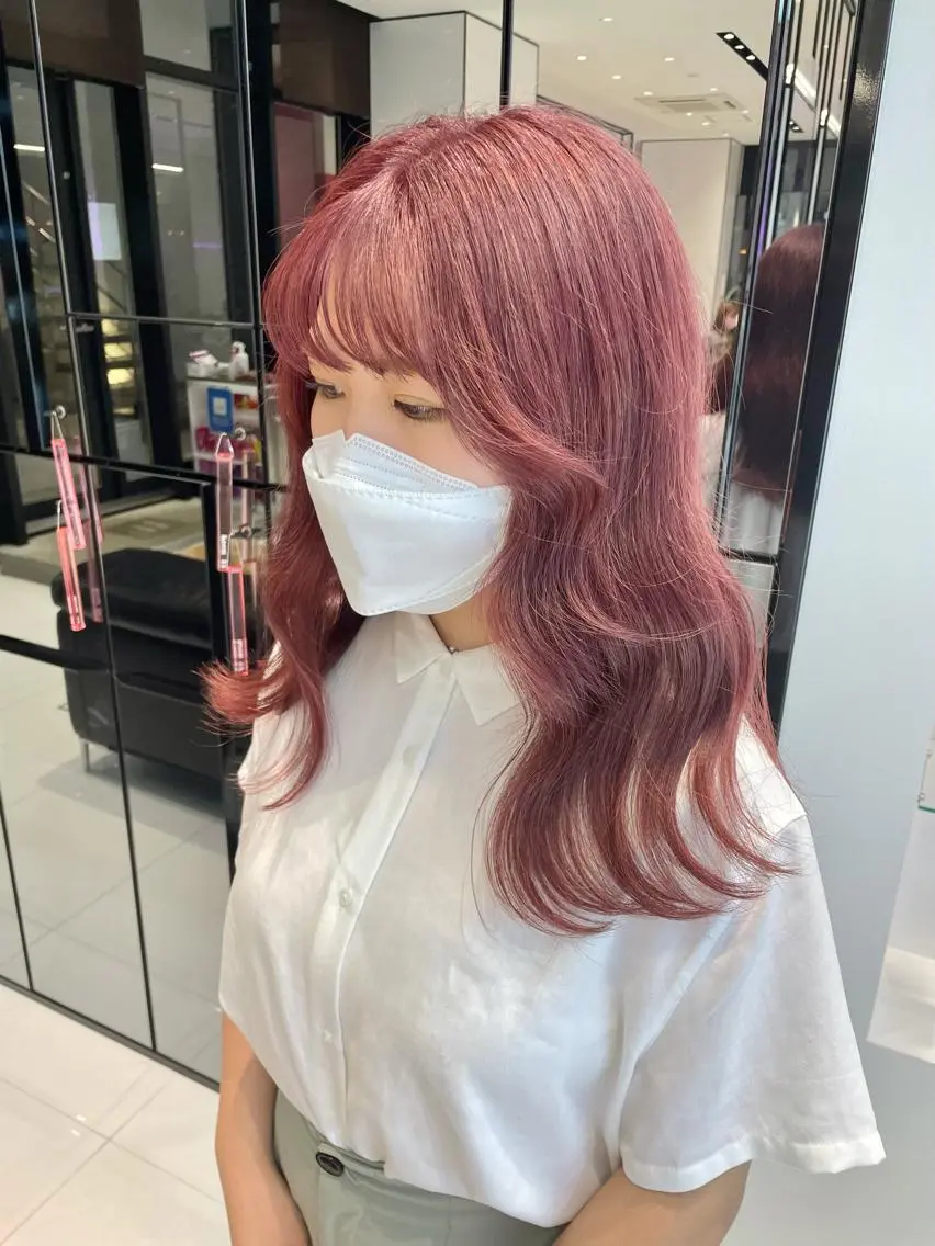 セミロング カラー ヘアアレンジ 🎀透明感カラー 韓国ヘア🎀mahoのヘアスタイル