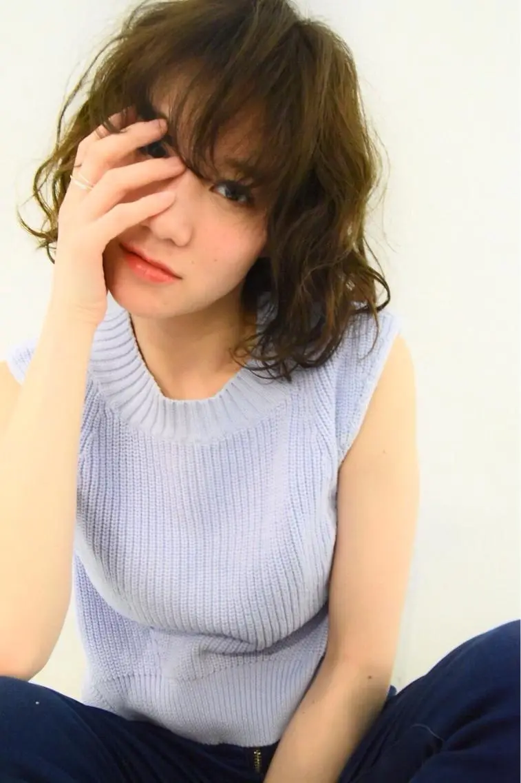 ミディアム カラー パーマ ヘアアレンジ メンズ キッズ ネイル マツエク・マツパ カット ヘアカラー トリートメント EnBlesS西宮 マンツーマン神道有基のヘアスタイル