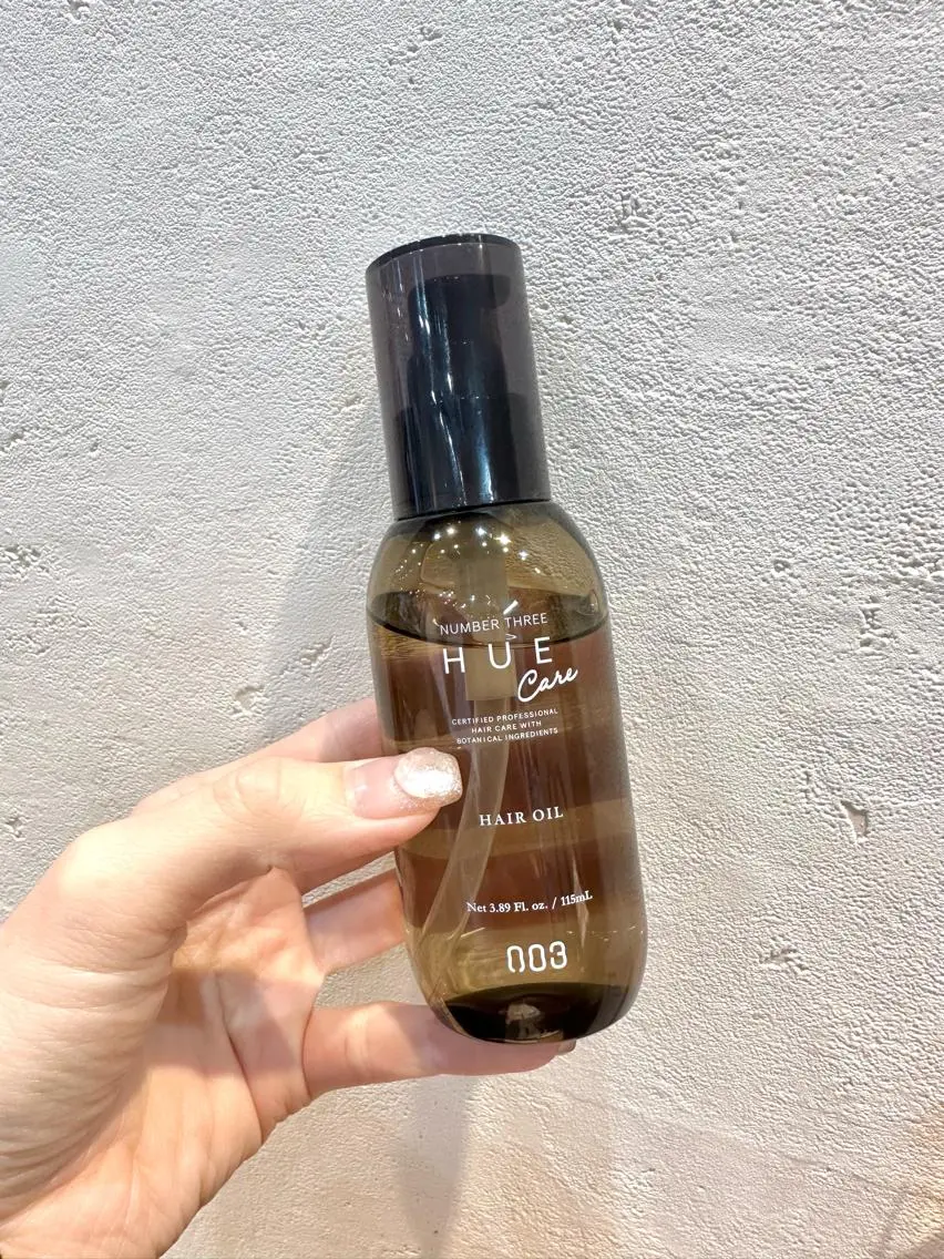 カラー TRENCH 相澤 果歩のヘアスタイル
