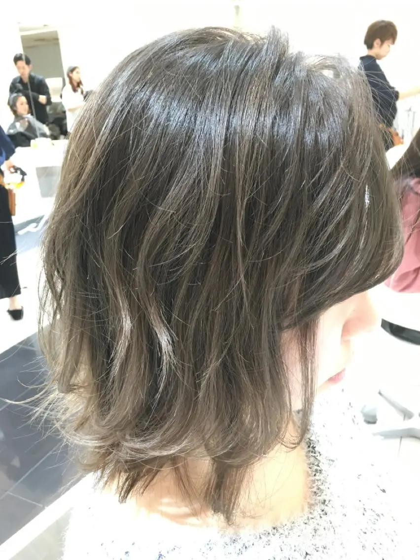 ミディアム 特殊カラー/ブリーチ 道満ゆいなのヘアスタイル