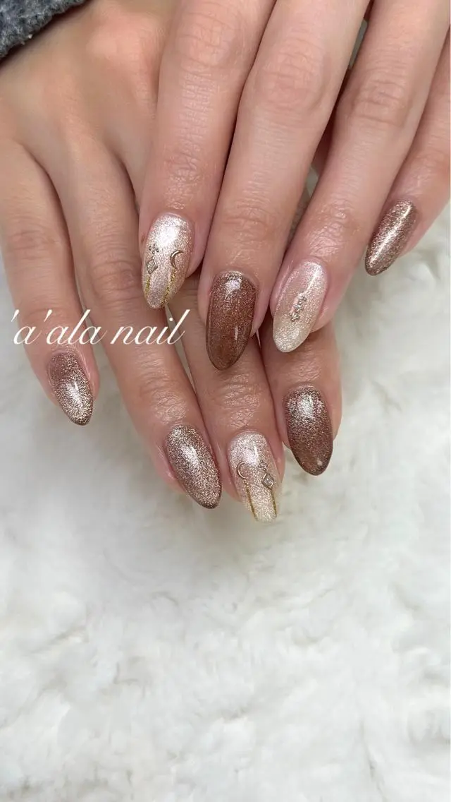 ネイル アートネイル マグネットネイル 'a'ala nailのネイルデザイン