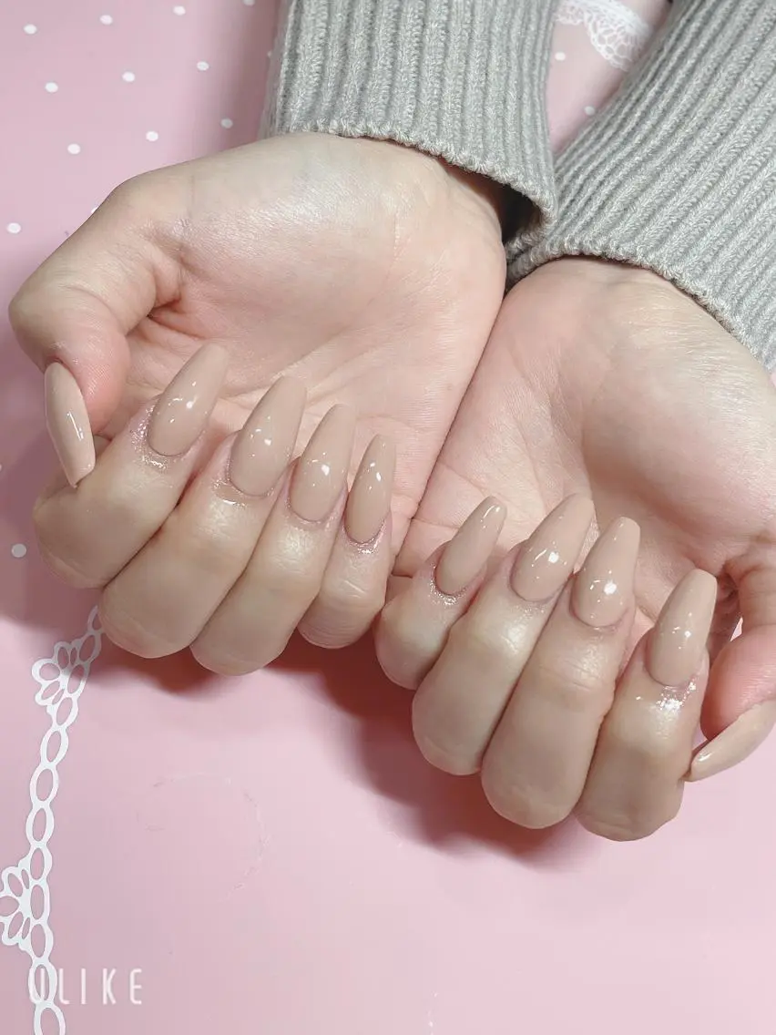 ミディアム ネイル ハンドネイル 《LB》ラブリエ Nail&eyeのマツエク・マツパデザイン