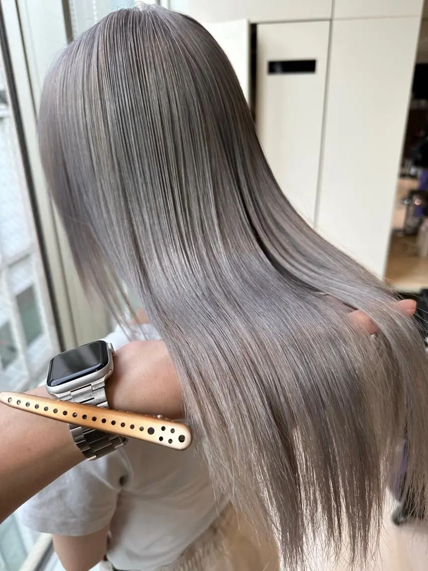 ロング カラー 黒髪 透明感カラー くびれヘア 顔まわりレイヤー 顔周りカット 【1日2名様限定】 AFLOAT白川雄副のヘアスタイル