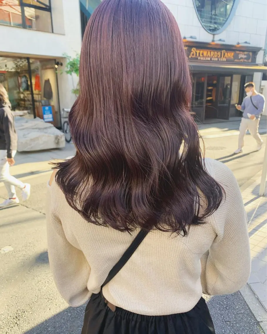 ロング カラー ネイル ハイトーンボブ 前田 表参道　グレージュのヘアスタイル