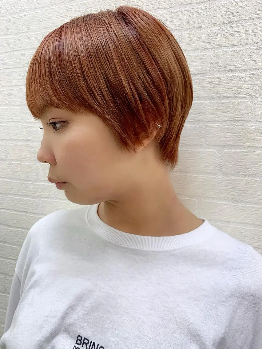 ショート カラー 切りっぱなしボブ ショートボブ ハンサムショート 丸みショート ベージュカラー カット ヘアカラー トリートメント 初めてのショート お任せください✂️のヘアスタイル