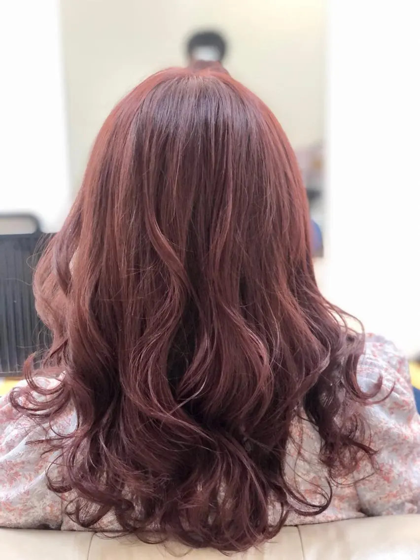 セミロング カット ヘアカラー トリートメント H by Real meのヘアスタイル