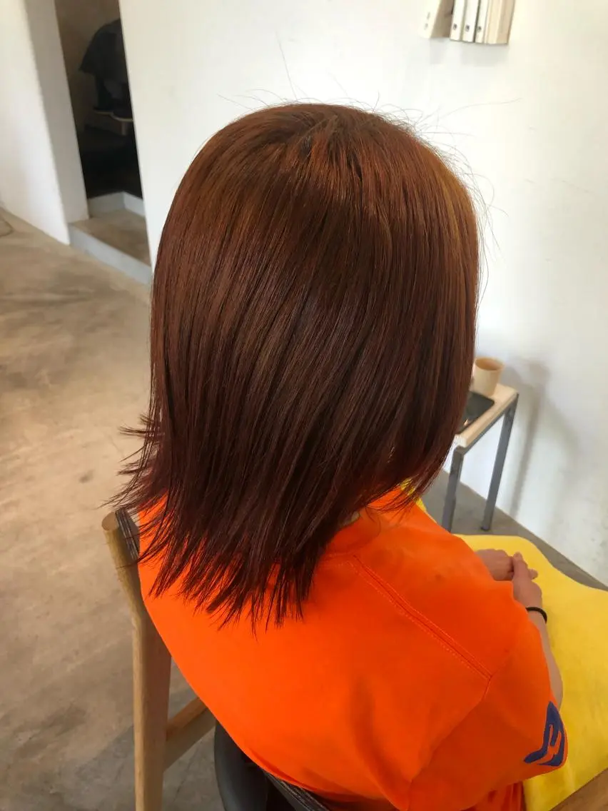 カラー ブラウンカラー オレンジ オレンジブラウン 竹内 絢香のヘアスタイル
