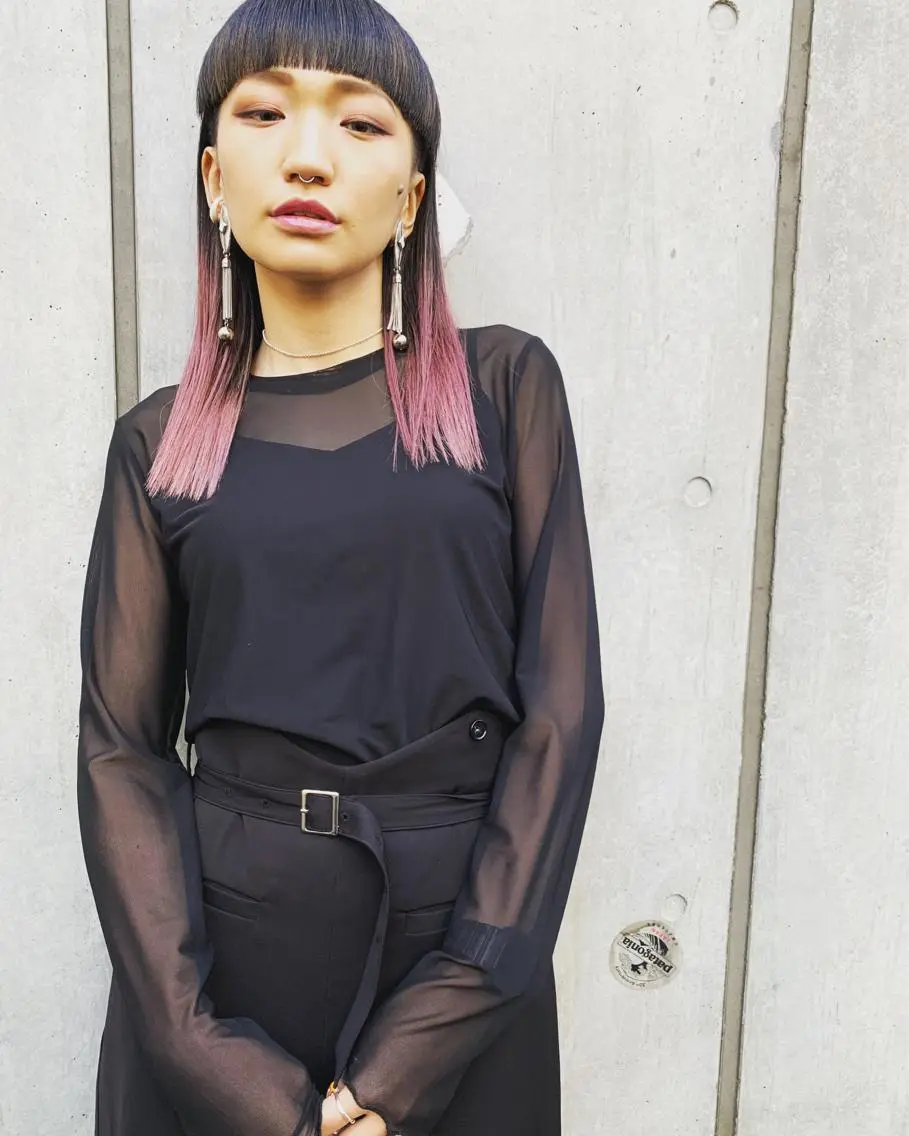 ロング カラー ブリーチ グラデーションカラー ワイドバング 池田 真由美のヘアスタイル