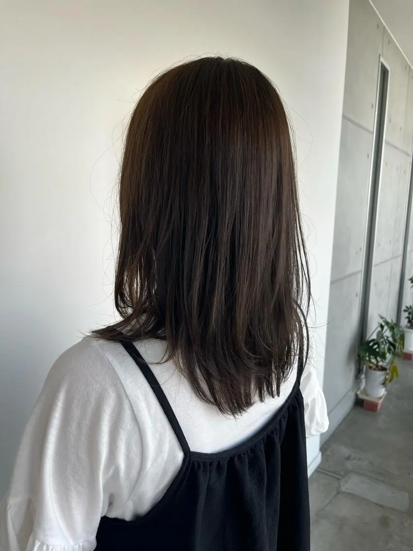 ミディアム おせ ちさとのヘアスタイル