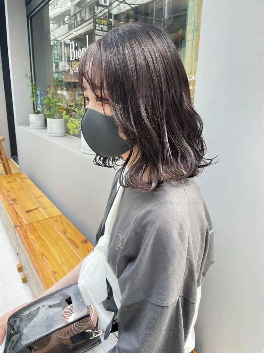 ミディアム カラー パープルカラー シルバー 切りっぱなしロブ カット ヘアカラー トリートメント HIROKI ”博多 /ボブのヘアスタイル