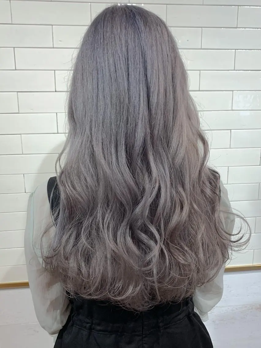 ロング カラー ヘアアレンジ ブリーチ ケアブリーチ グレージュ 🦋レイヤーカット ミドリカワ🦋のヘアスタイル