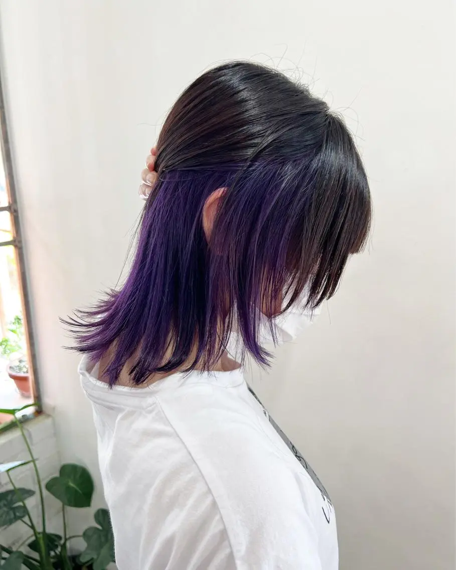 ミディアム カラー パープルカラー ウルフカット カット ヘアカラー WATANABE MISAKIのヘアスタイル