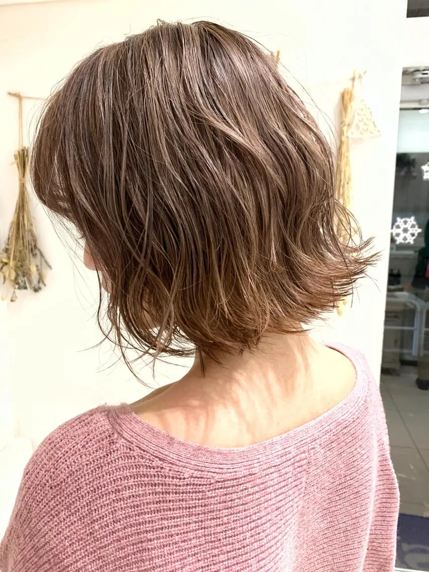 ショート カラー ブリーチ 縮毛矯正/髪質改善 ⭐️レイヤーの達人悟のヘアスタイル