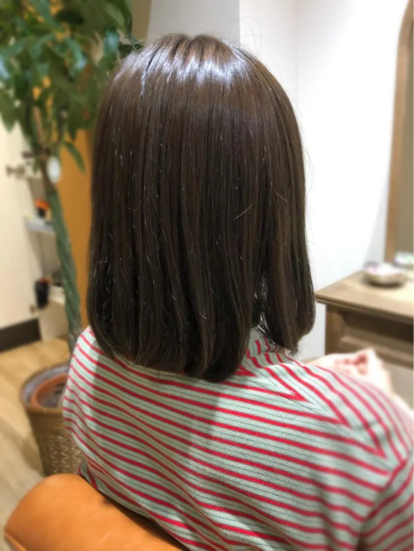 セミロング カラー アッシュ バイオレットカラー バイオレットアッシュ 田中 美沙希のヘアスタイル
