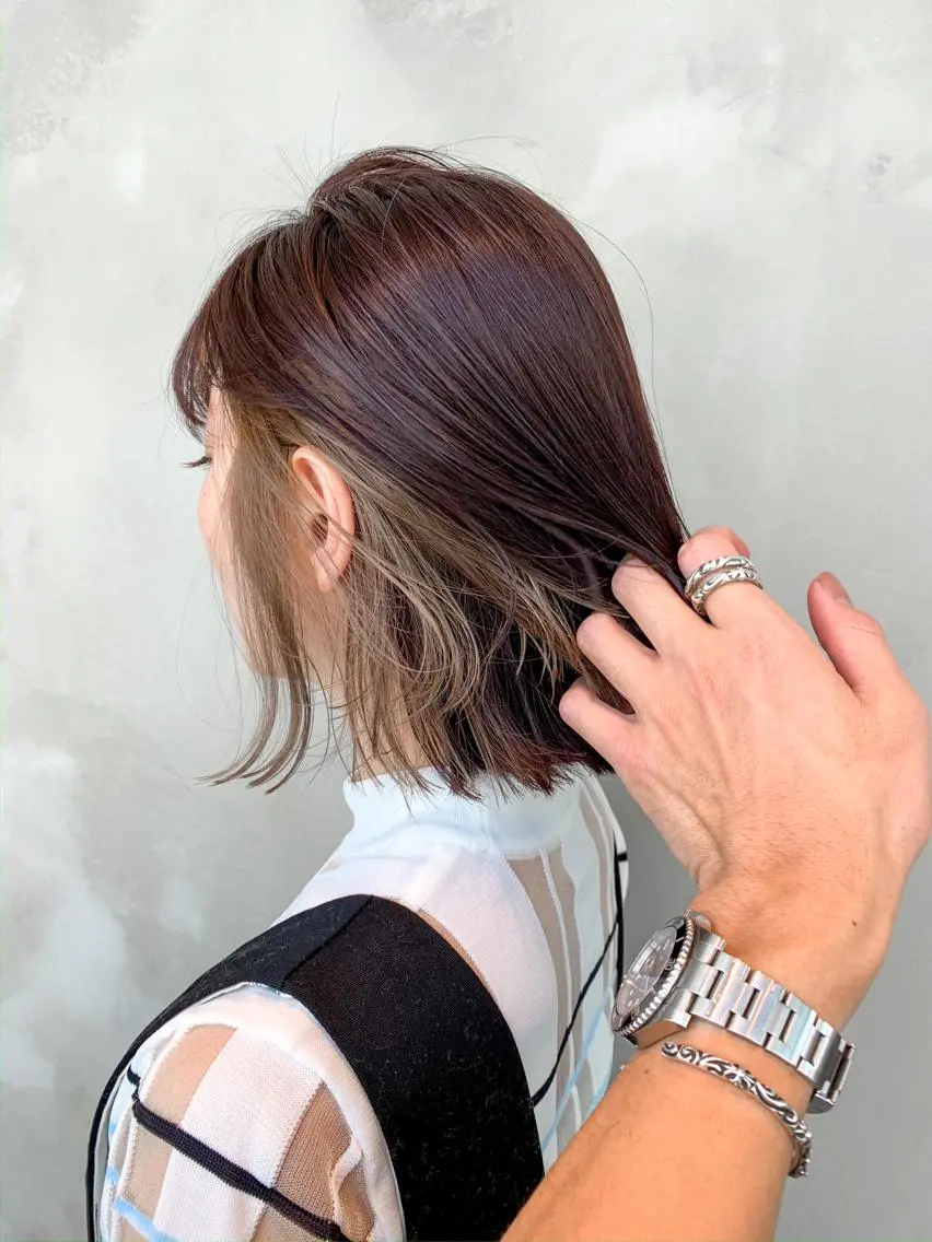 ミディアム カラー インナーカラー カット ヘアカラー トリートメント リピート率No.1✨ ユウキのヘアスタイル