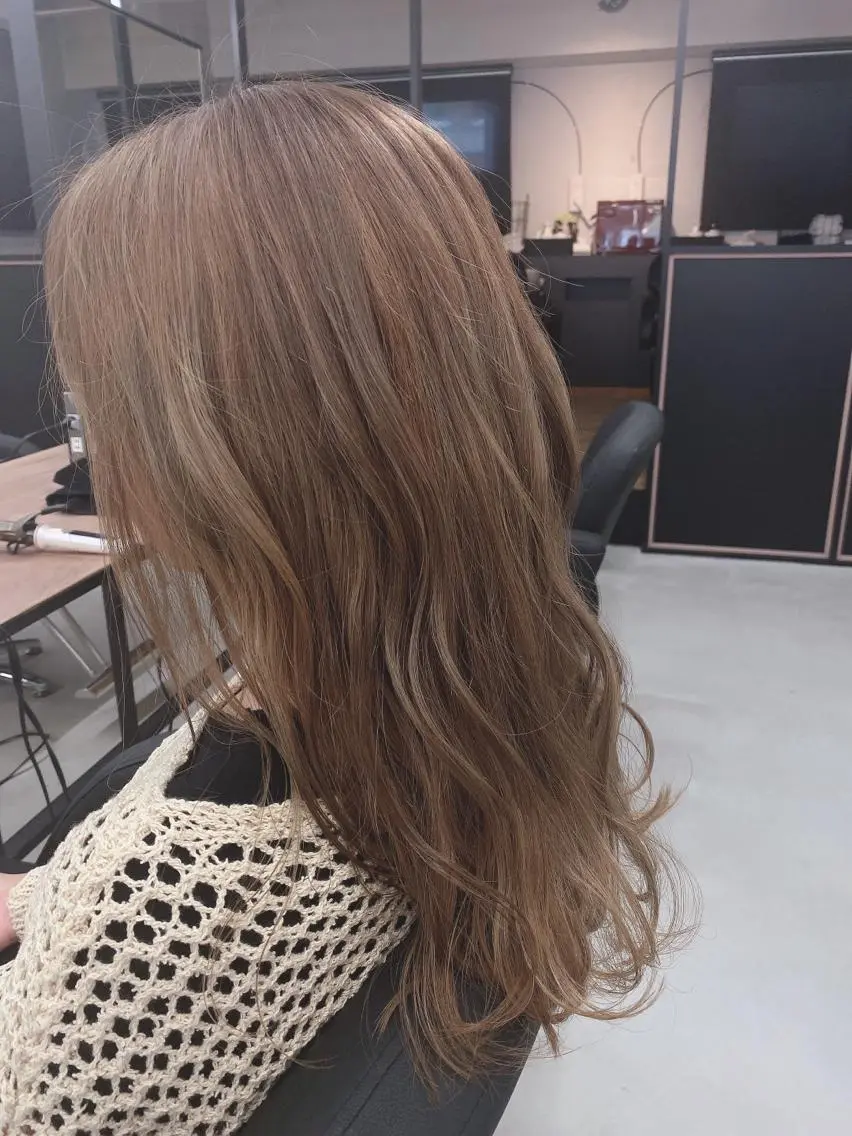 ミディアム 豊中駅3分eha レッスンモデルのヘアスタイル