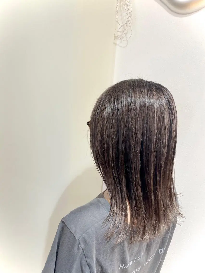 ミディアム ハイライト ヘアカラー トリートメント Kazu .Kのヘアスタイル