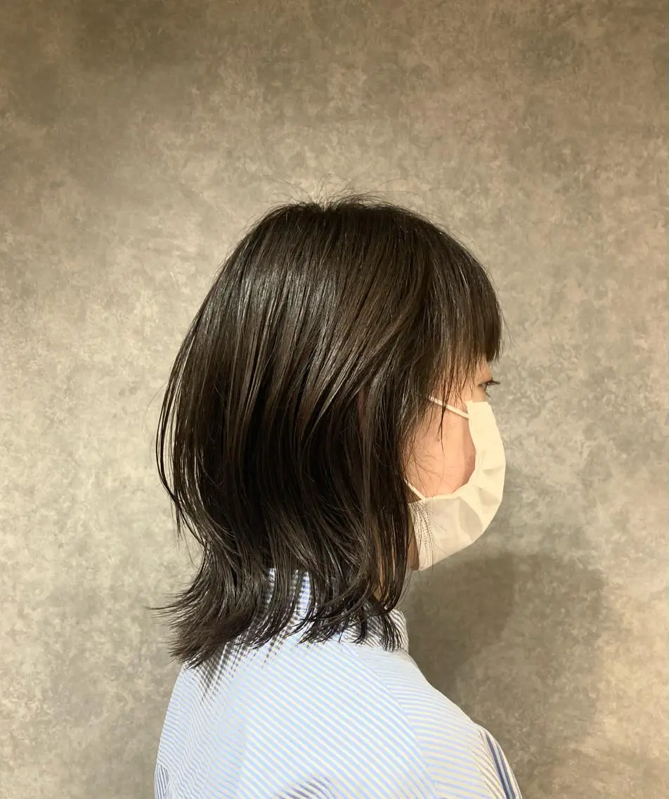 ミディアム レイヤーカット Romy まるのヘアスタイル