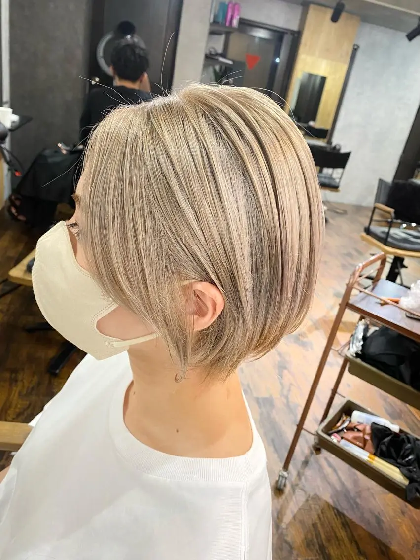 ショート カラー 髪質改善/レイヤー カット手塚奨のヘアスタイル