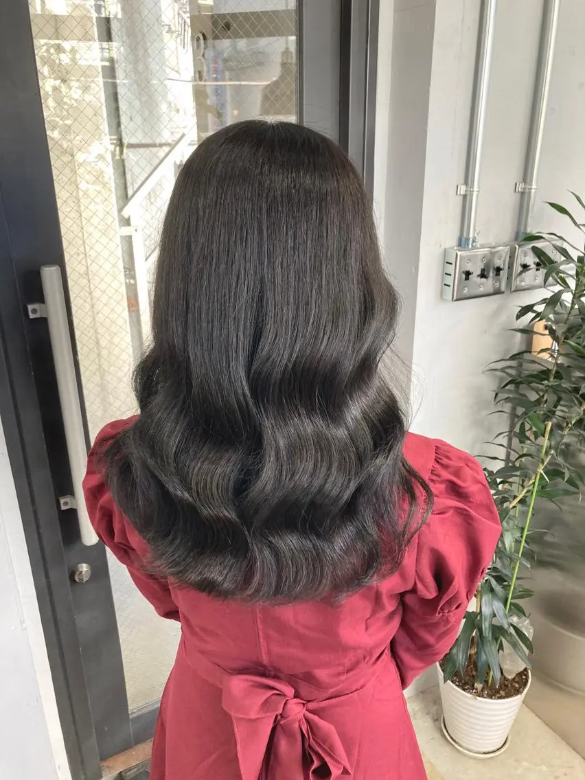 セミロング カット ヘアカラー トリートメント 新井 広樹のヘアスタイル