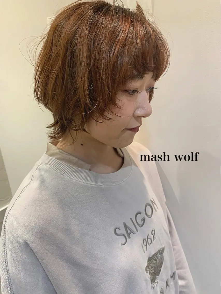 ショート カラー 透明感カラー👑 井上美乃里のヘアスタイル