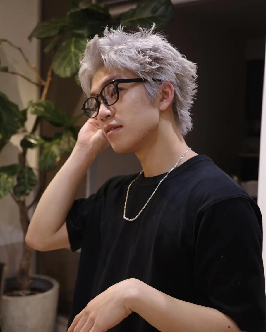 ショート カラー ブリーチ 🌀渋谷メンズヘア 🌀河野瑠太のヘアスタイル