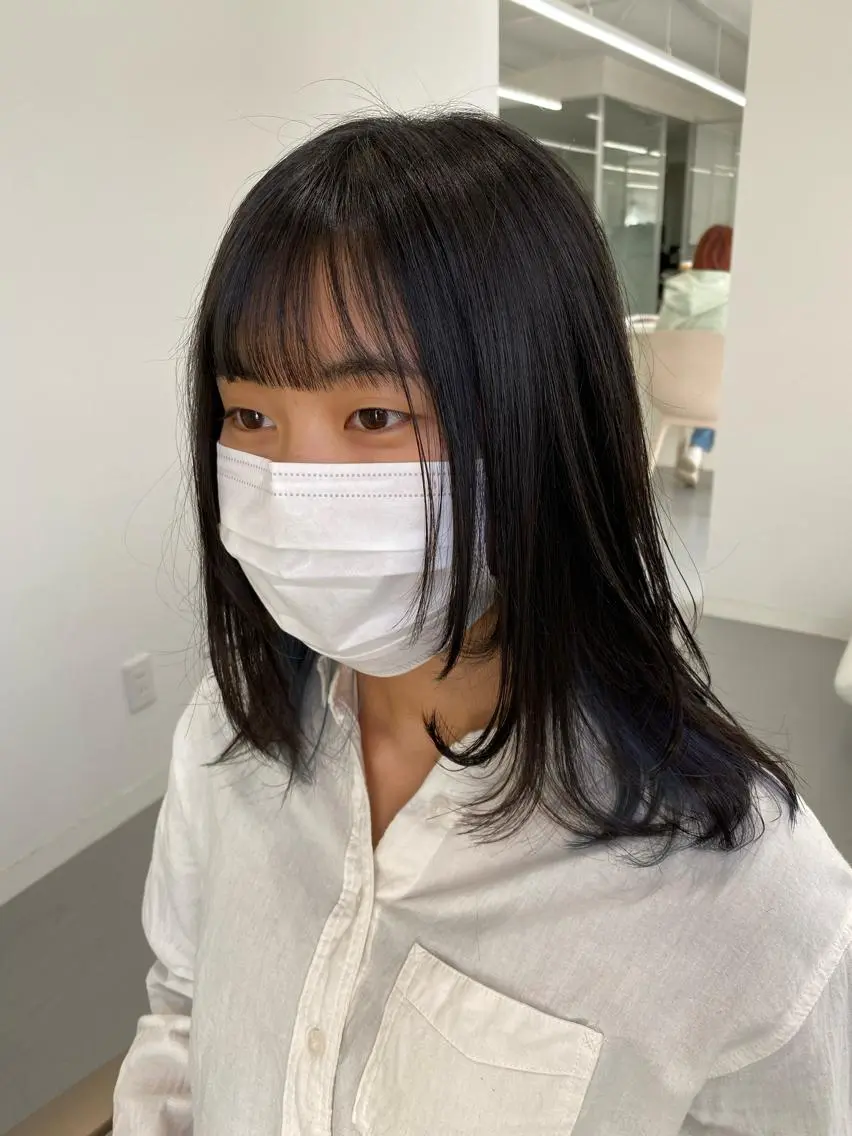 ミディアム 顔まわりレイヤー レイヤーカット 小顔カット 小岸 竜のヘアスタイル