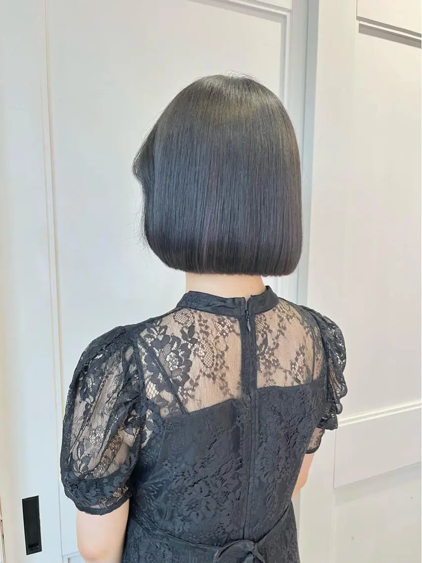 ミディアム ボブ allum SAKURAのヘアスタイル