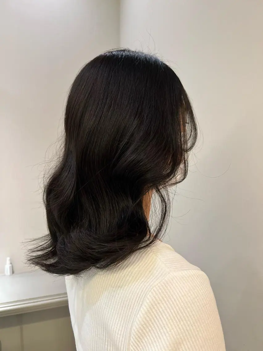 ミディアム カラー 透明感カラー 韓国風ヘア 似合わせカット /宮本セナのヘアスタイル