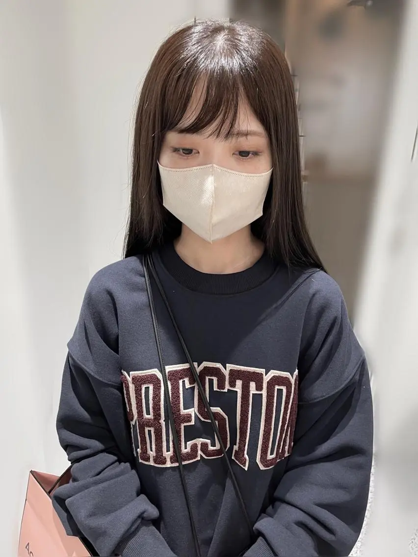 セミロング カラー アッシュ アッシュグレー ブリーチ ブリーチなしカラー 🫧Kaori 🫧のヘアスタイル