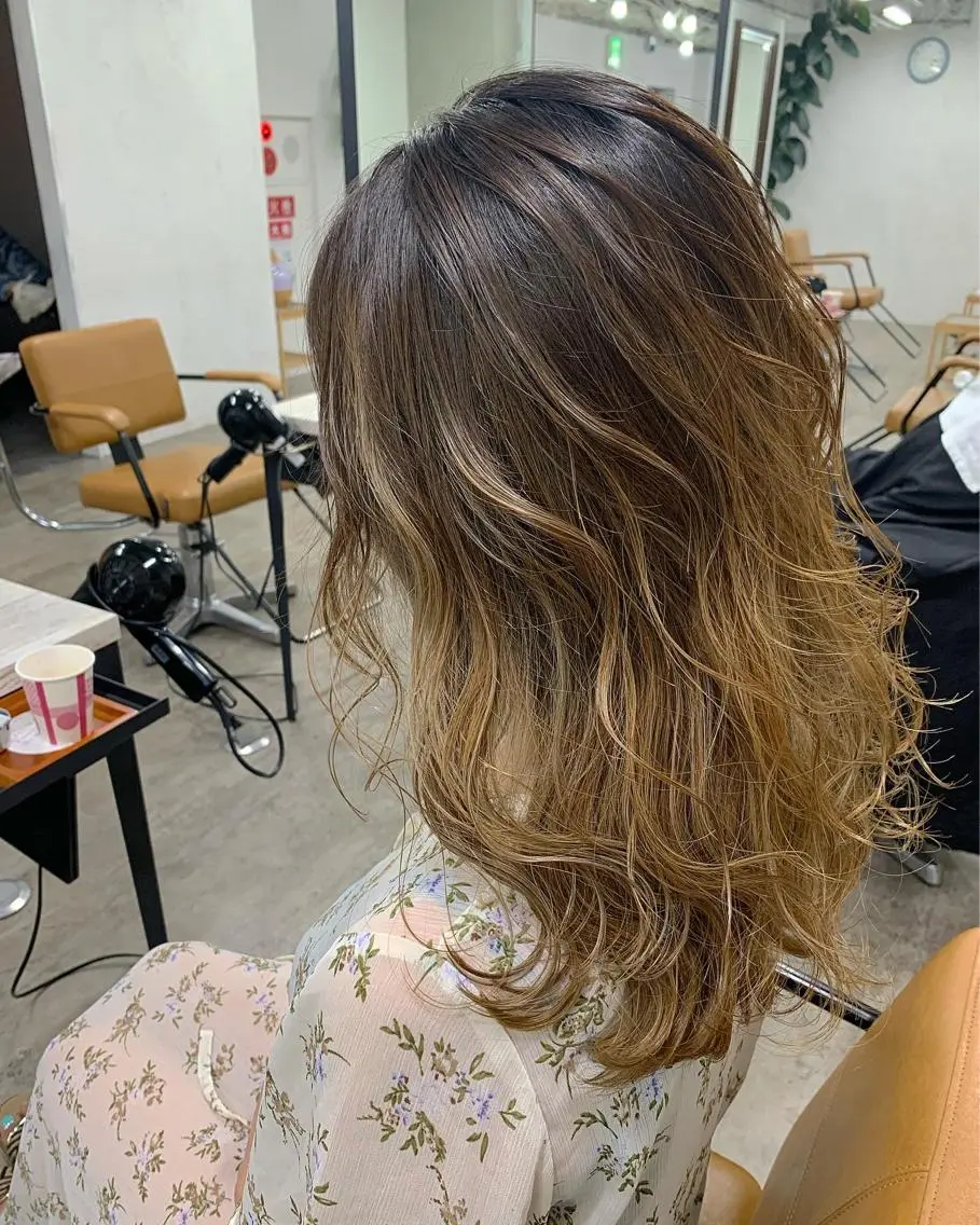 ロング boutique misakiのヘアスタイル