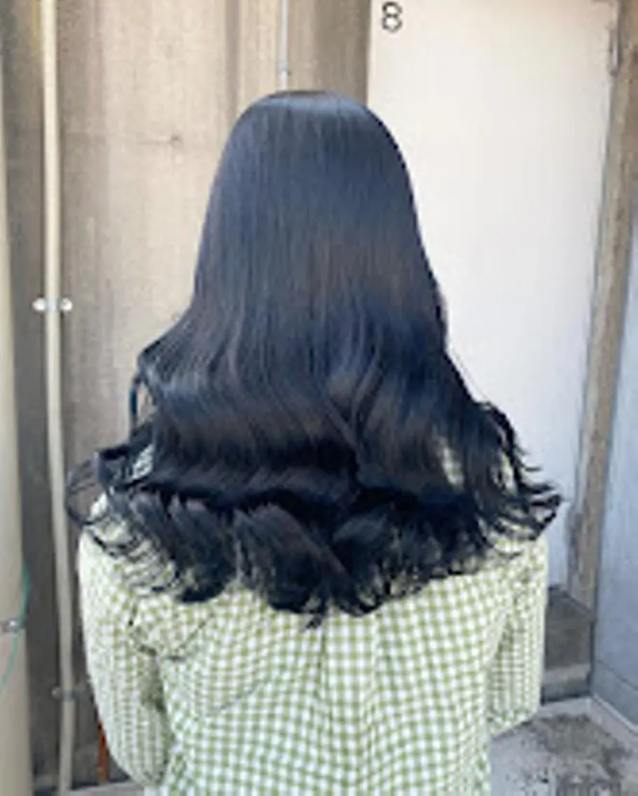 カラー 🪞THEATER 表参道店🩰のヘアスタイル
