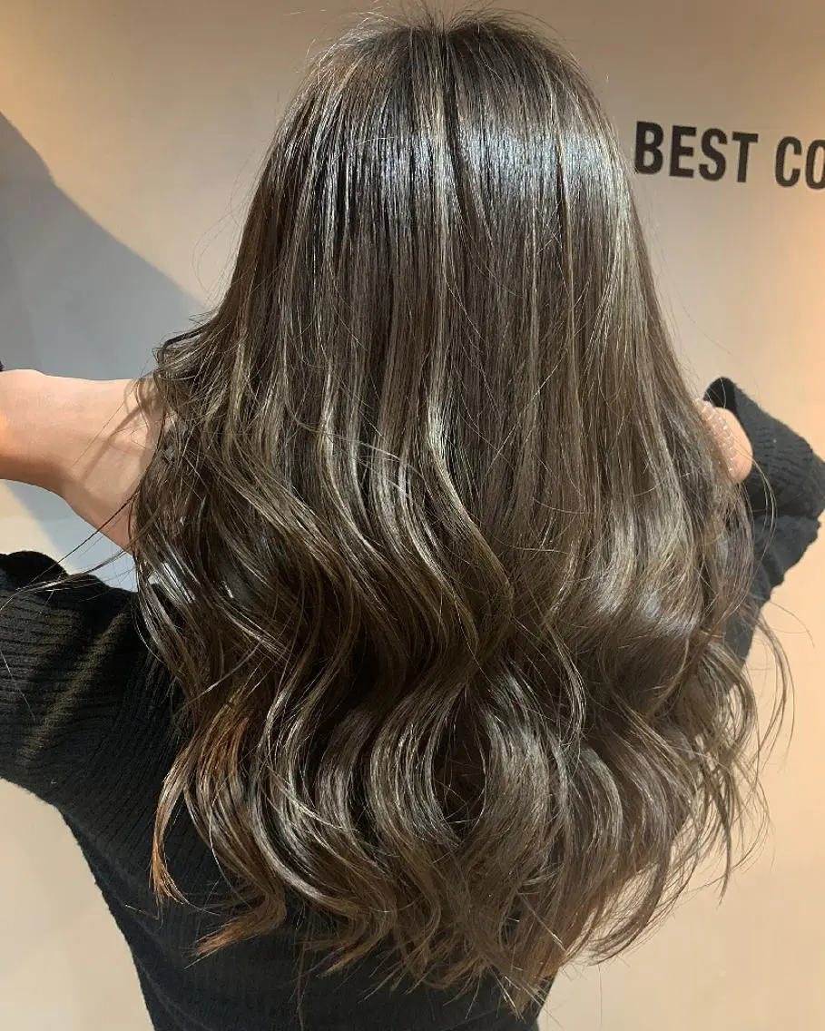 セミロング カラー 髪質改善専門店 BELDADのヘアスタイル