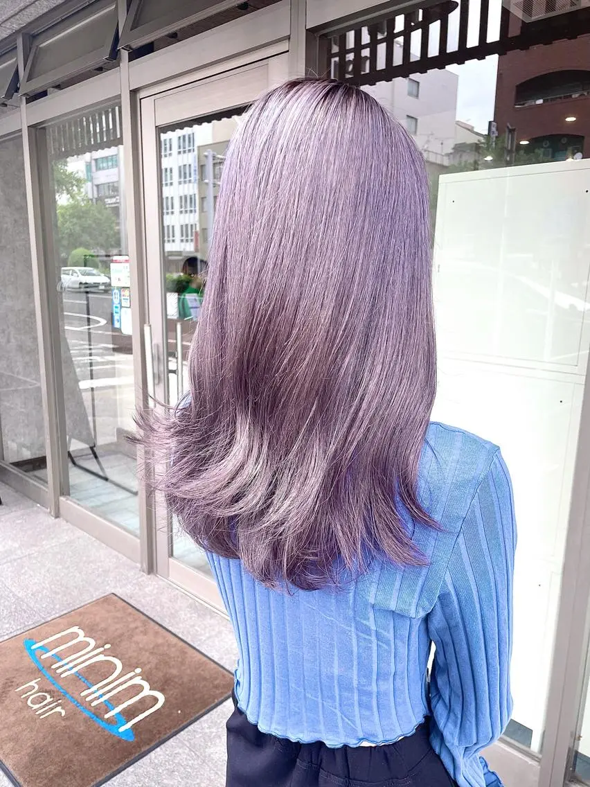 セミロング カラー ブリーチ ラベンダーカラー ラベンダーグレー 🫧ヒシダアキ taboo.i🫧のヘアスタイル