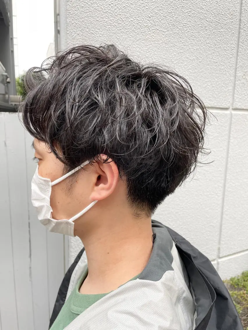 メンズ メンズパーマ メンズツイストパーマ ツイストパーマ 松田 光雄のヘアスタイル