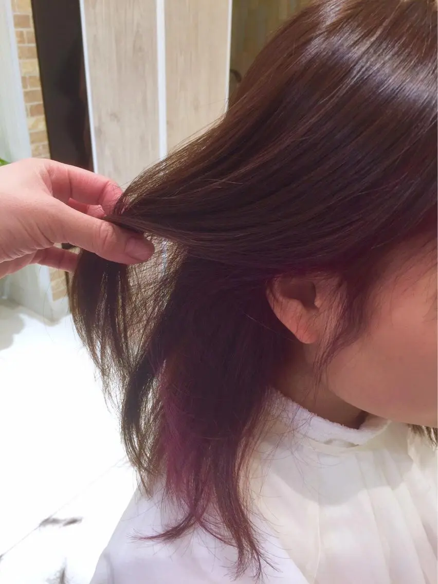ミディアム カラー ベージュカラー ピンクカラー バイオレットカラー Renatus店長 金子裕美のヘアスタイル