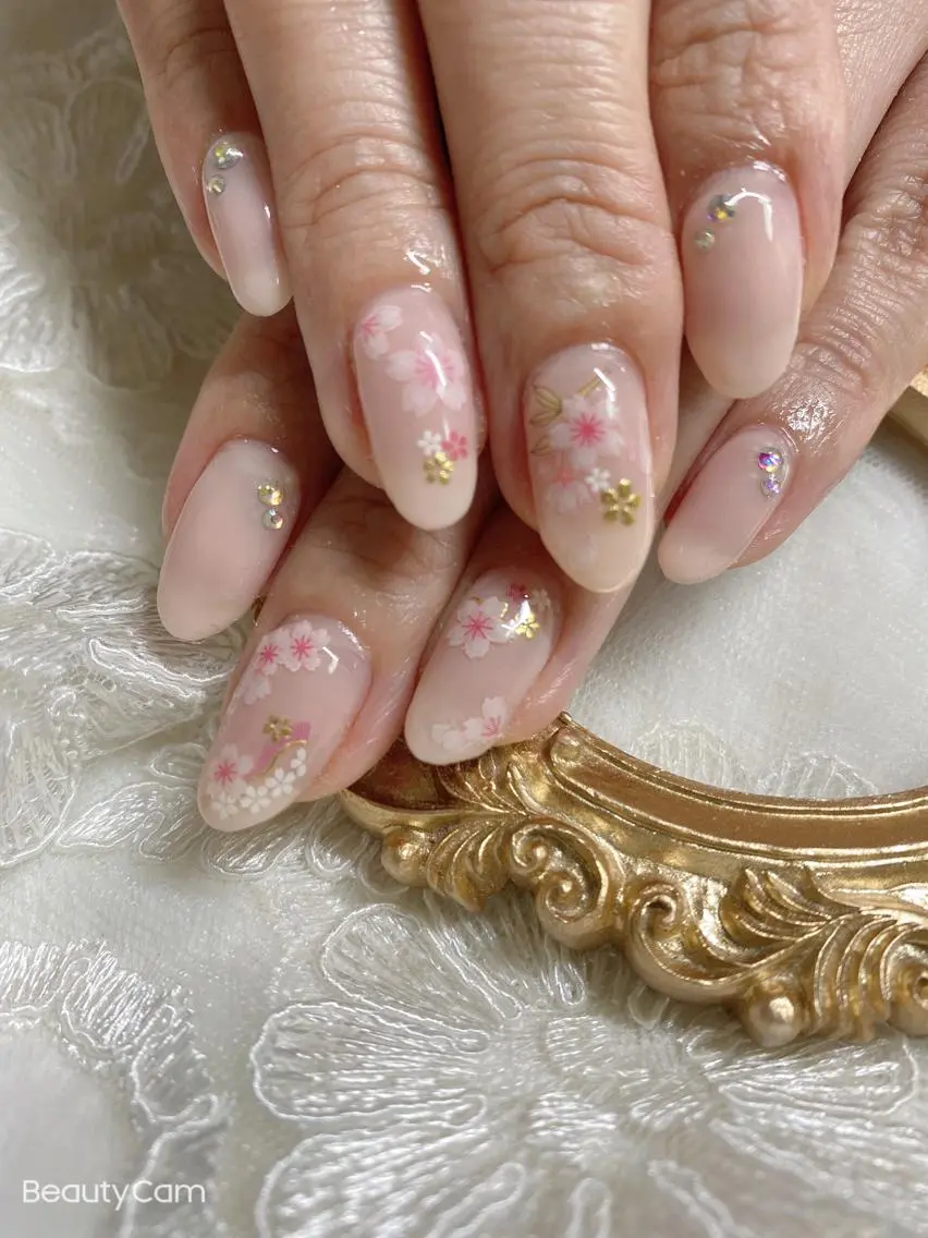 ネイル ハンドネイル Max nail&eyeのネイルデザイン
