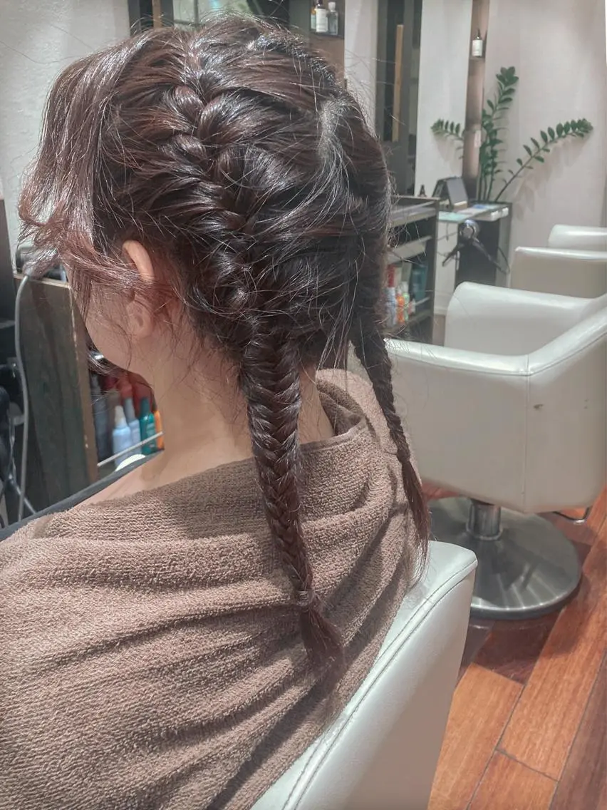 ミディアム ヘアアレンジ ヘアセット 成沢 モニカのヘアスタイル