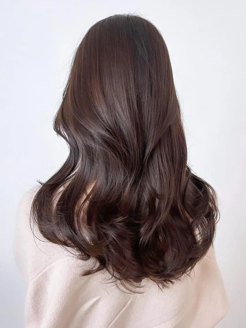 カラー セミロング ベージュカラー くびれヘア レイヤーカット カット ヘアカラー トリートメント ITbyALBUM 八王子店のヘアスタイル