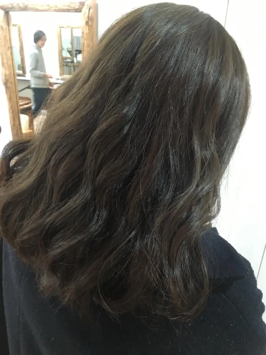 ミディアム 【mokuオーナー】 ちはるのヘアスタイル