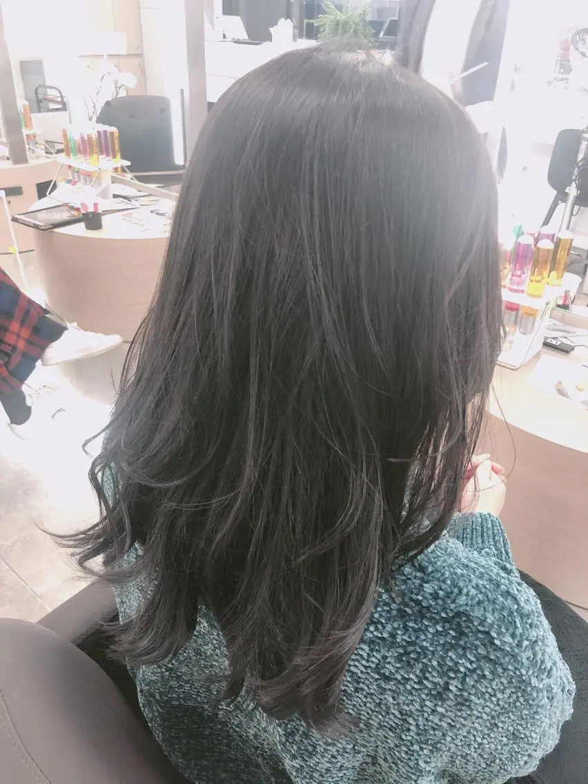 ロング カラー アッシュ ベージュカラー 髪質改善\艶髪カラー 💐園田さやかのヘアスタイル