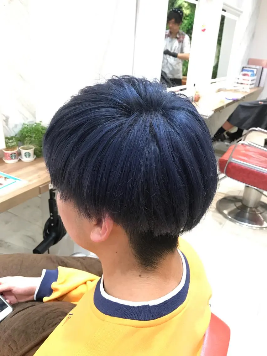 ショート カラー メンズ メンズブリーチ ブリーチ 小倉 聖也のヘアスタイル