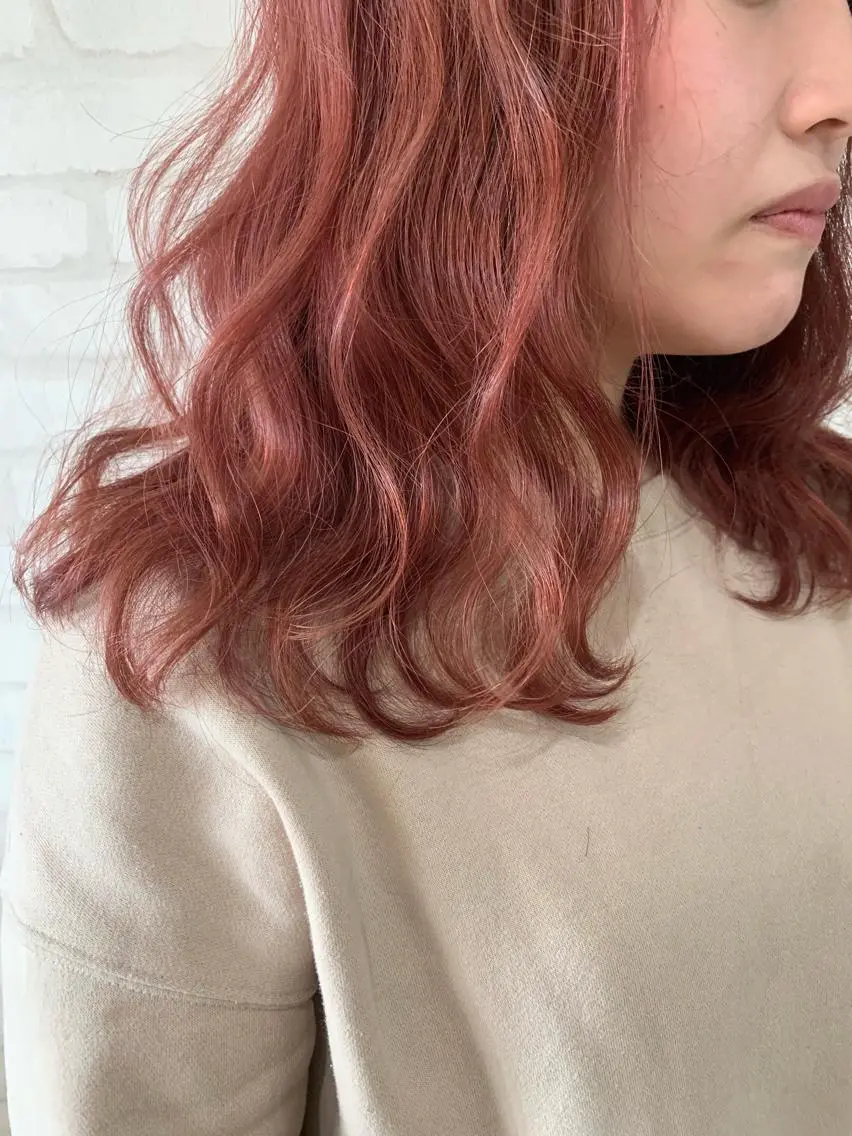 ミディアム 穐田 司樹のヘアスタイル