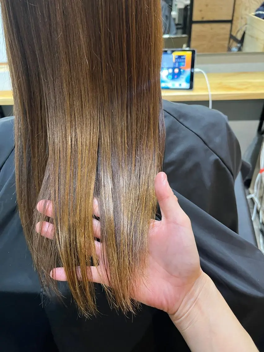 ミディアム カラー パーマ ヘアアレンジ メンズ キッズ ネイル マツエク・マツパ アイブロウ メンズブリーチ メンズハイライト メンズインナーカラー メンズ韓国風 ブリーチ 久木原 ゆりのヘアスタイル