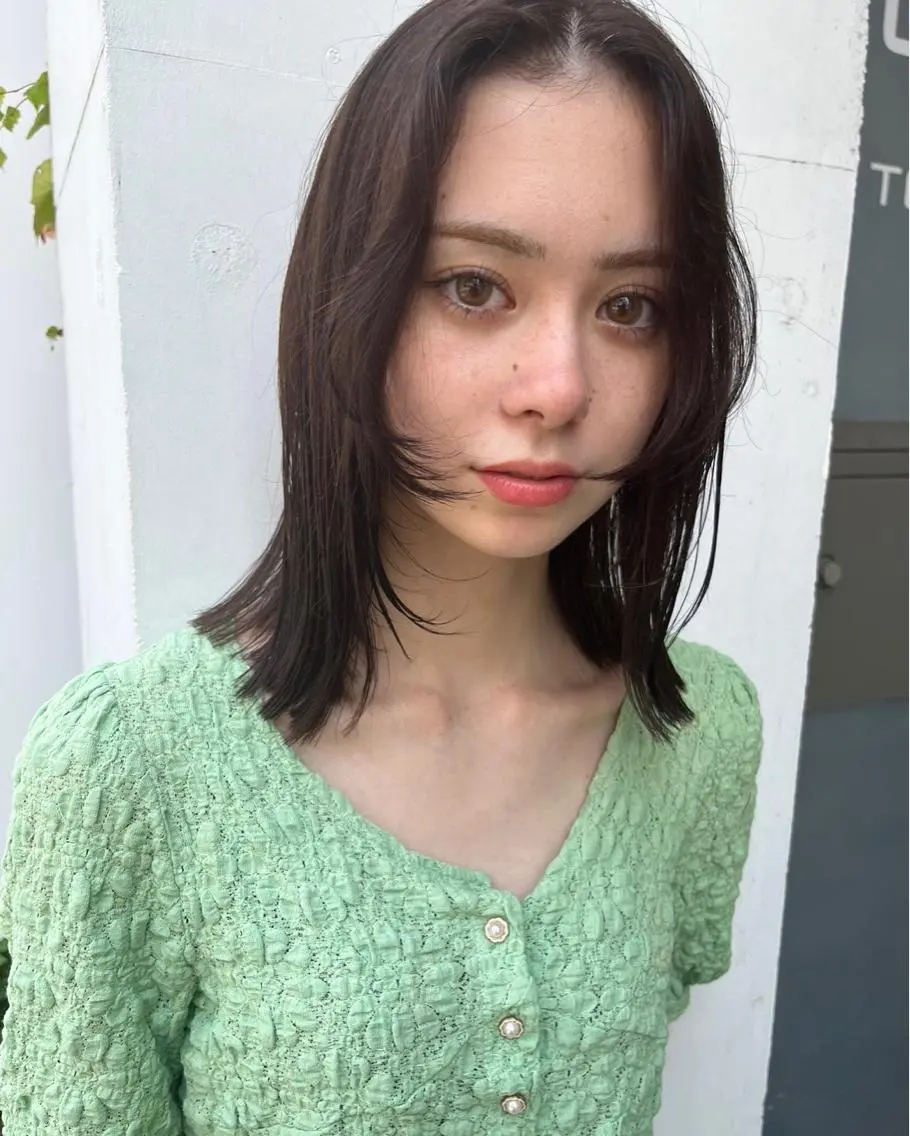 ミディアム カラー カット ヘアカラー トリートメント 似合わせレディース/ メンズ/あゆかのヘアスタイル