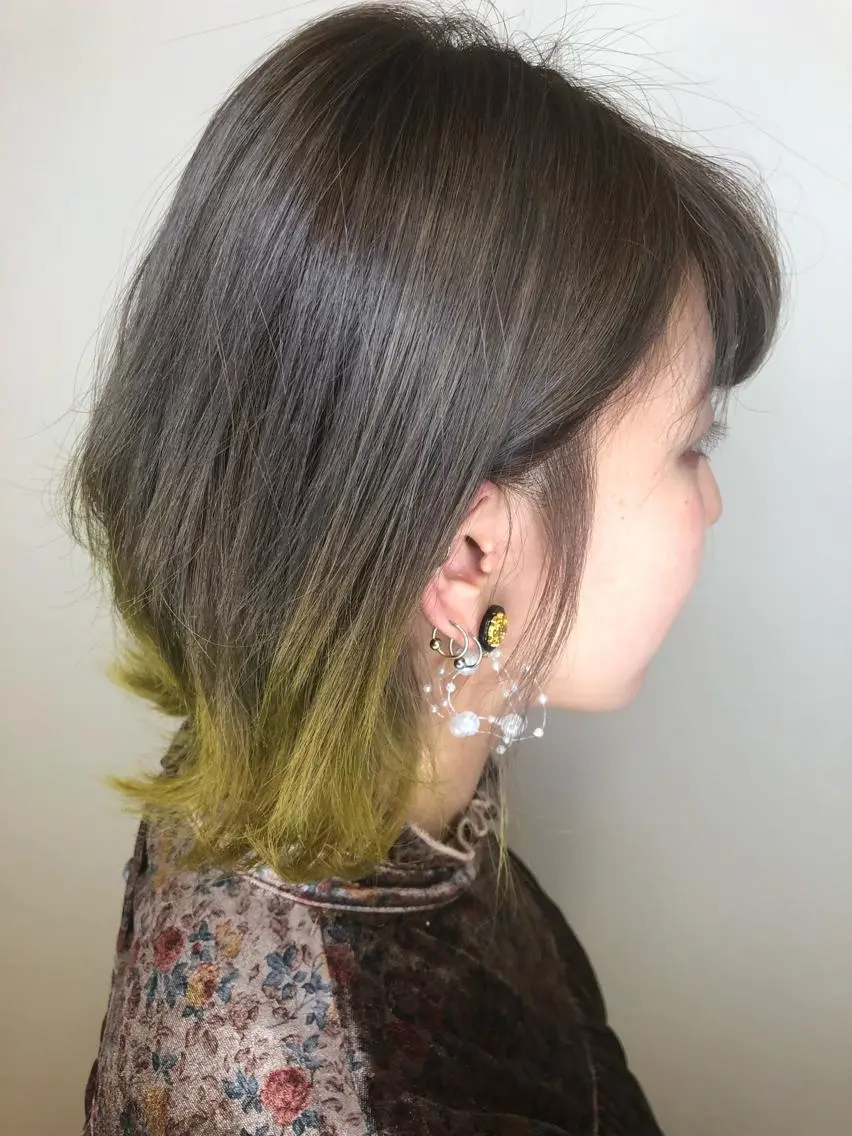ミディアム イエローカラー ヘアカラー トリートメント 松佐 ゆかりのヘアスタイル