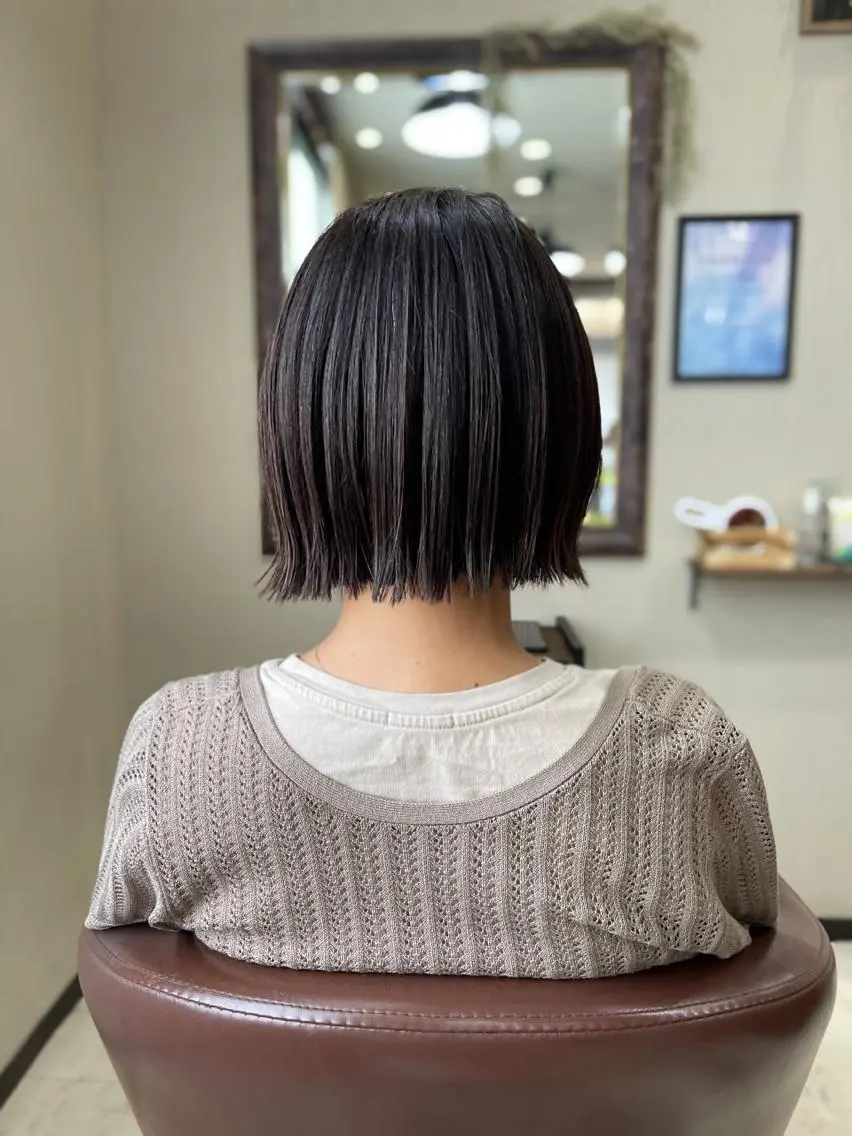 ショート ハイトーン belle ナホのヘアスタイル