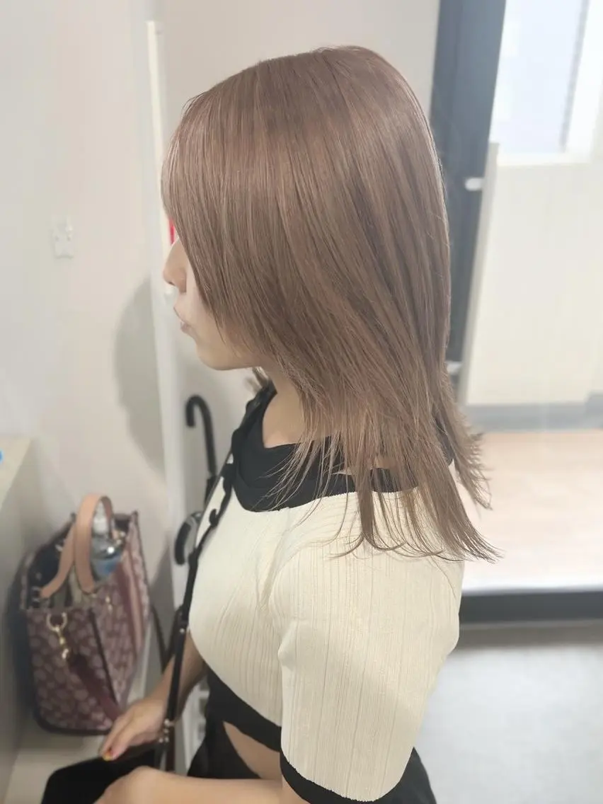セミロング カラー カット ヘアカラー トリートメント ✨【公式】 juhl.横浜✨のヘアスタイル